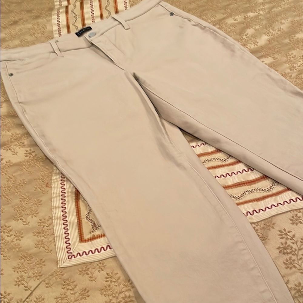 Talbots tan Straight-Leg Pants/Jeggings, cotton blend, like-new, 14P